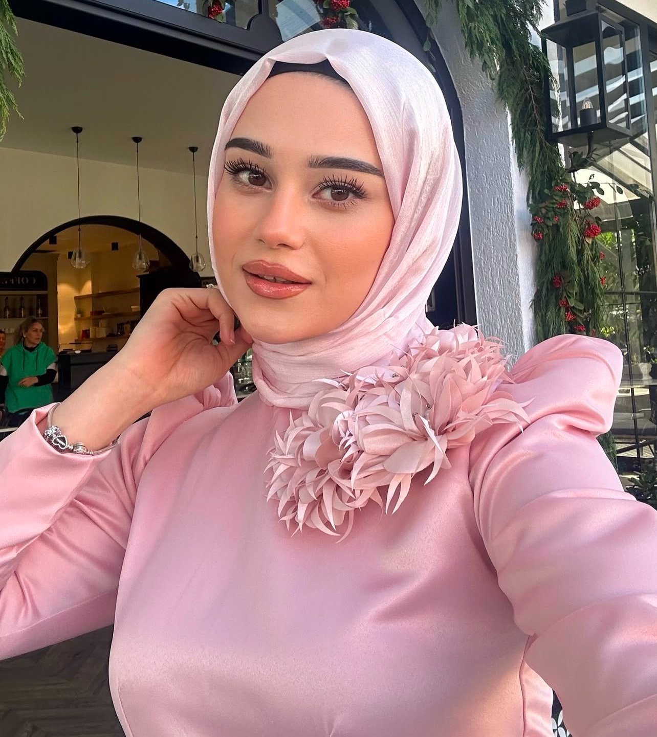 Kırklareli Üniversiteli Bayan Escort Aslı